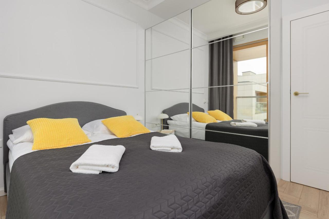 Stylish Apartment Kolejowa & Parking & Balcony By Noclegi Renters 바르샤바 외부 사진